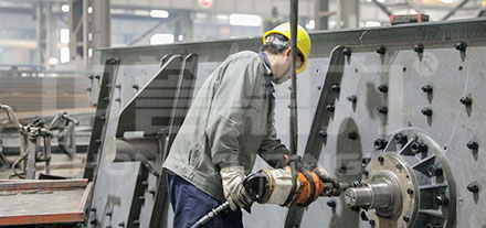 振動(dòng)篩安裝生產(chǎn)