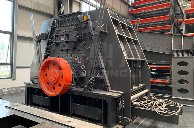 雙腔硬巖破碎機(jī)