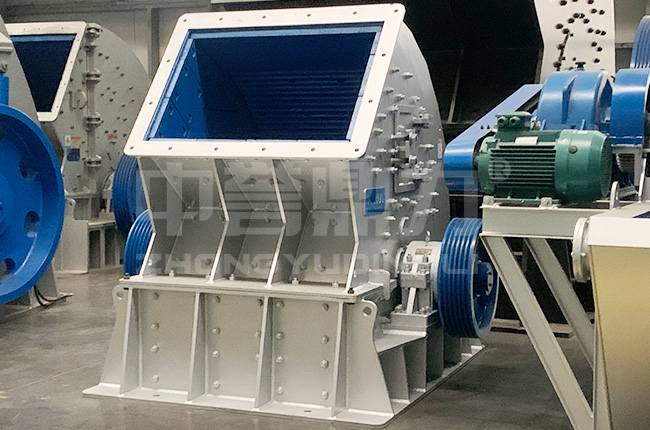 錘式反擊破碎機