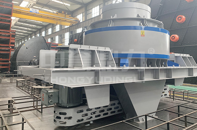 離心沖擊破碎機(jī)