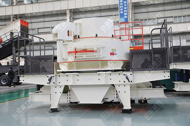 立軸式?jīng)_擊破碎機特點 立軸式?jīng)_擊破碎機特點