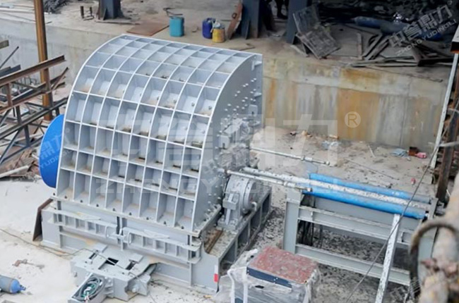 湖北夢(mèng)皓礦業(yè)時(shí)產(chǎn)2000噸砂石骨料生產(chǎn)線 湖北夢(mèng)皓礦業(yè)時(shí)產(chǎn)2000噸砂石骨料生產(chǎn)線