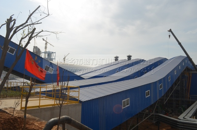 河南孟電水泥集團(tuán)時(shí)產(chǎn)2500噸骨料破碎生產(chǎn)線