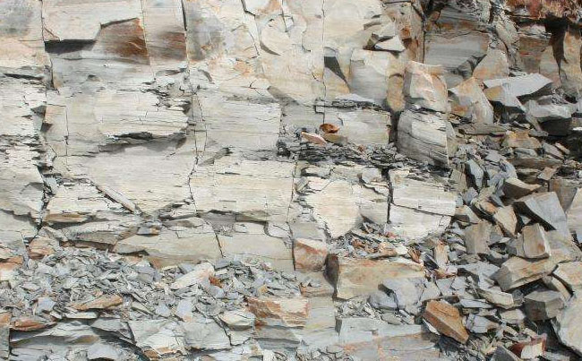 頁(yè)巖粉碎機(jī)/頁(yè)巖破碎機(jī)/頁(yè)巖碎石機(jī)/頁(yè)巖破碎設(shè)備工藝和用途