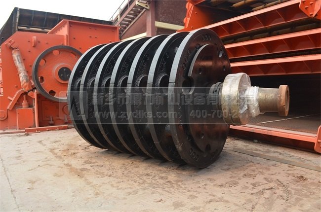 錘式破碎機(jī)轉(zhuǎn)子主軸對破碎機(jī)的重要性