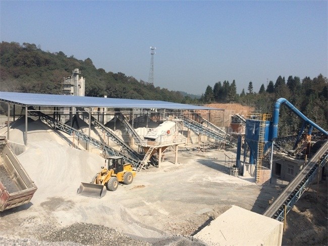 反擊式破碎機(jī)處理礦渣使其脫掉的帽子