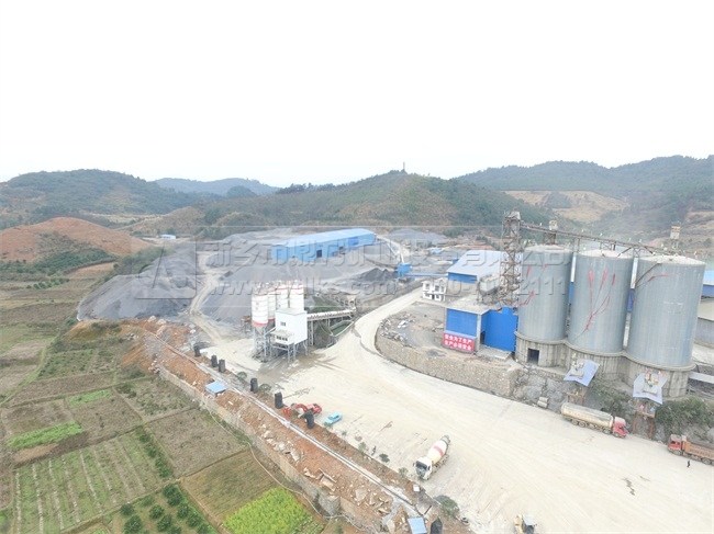 碎石機(jī)生產(chǎn)線生產(chǎn)現(xiàn)場