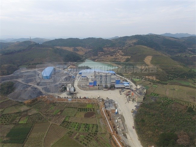 碎石機(jī)生產(chǎn)線生產(chǎn)現(xiàn)場