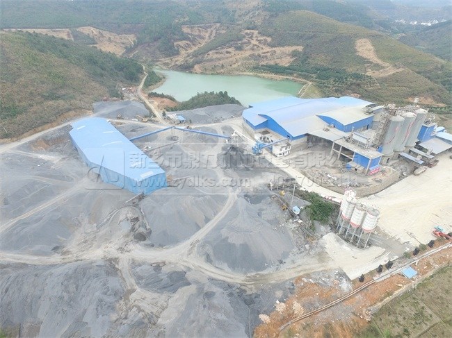 碎石機(jī)生產(chǎn)線生產(chǎn)現(xiàn)場