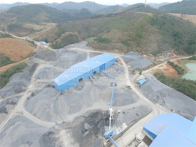 碎石機(jī)生產(chǎn)線生產(chǎn)現(xiàn)場