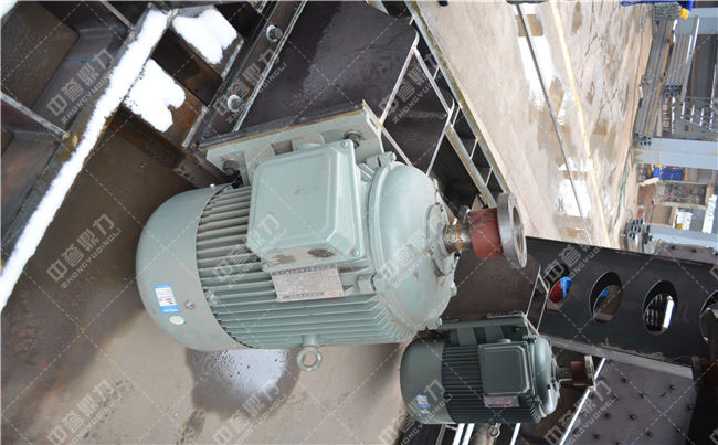 振動(dòng)給料機(jī)電機(jī)的日常維護(hù)需要注意事項(xiàng)