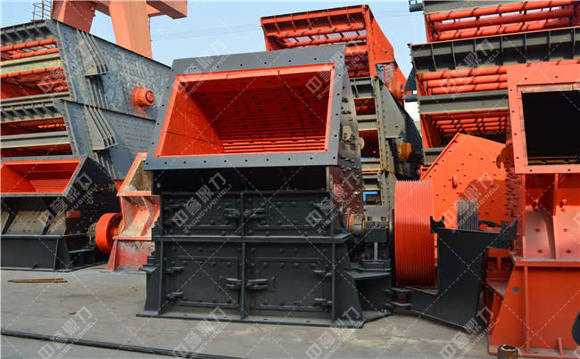 河南錘式破碎機(jī)廠家