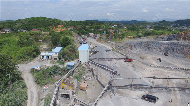 采石生產(chǎn)線流程_采石場(chǎng)破碎機(jī)如何選?