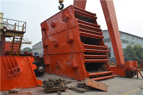 振動(dòng)篩在碎石生產(chǎn)線中的作用