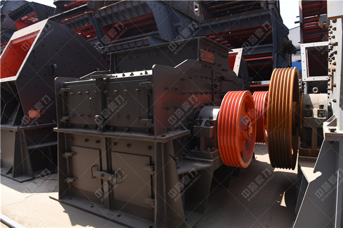 制砂機(jī)軸承的選擇對(duì)設(shè)備的壽命