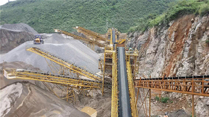 碎石設備生產(chǎn)線流程_時產(chǎn)200噸碎石生產(chǎn)線多少錢?