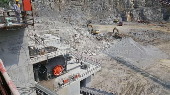 建材石料生產(chǎn)線破碎機