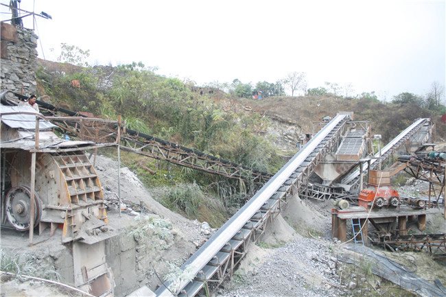 湖南省時產(chǎn)50噸石灰石制沙生產(chǎn)線