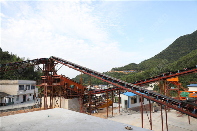 洗砂機對人工制砂生產(chǎn)線的影響