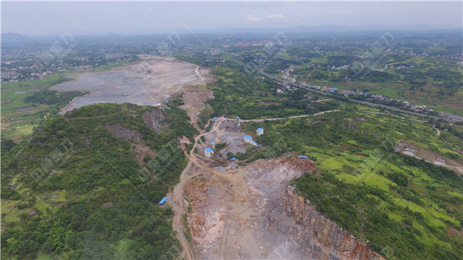 時產(chǎn)500噸破碎制砂生產(chǎn)線-湖南省婁底市雙峰縣湘軍混凝土建材