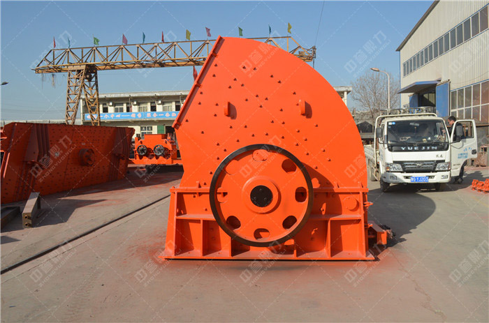 石灰石錘式破碎機設(shè)備多少錢
