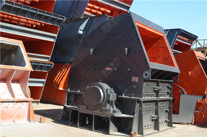 河南鼎力PCZ1820錘式破碎機(jī)