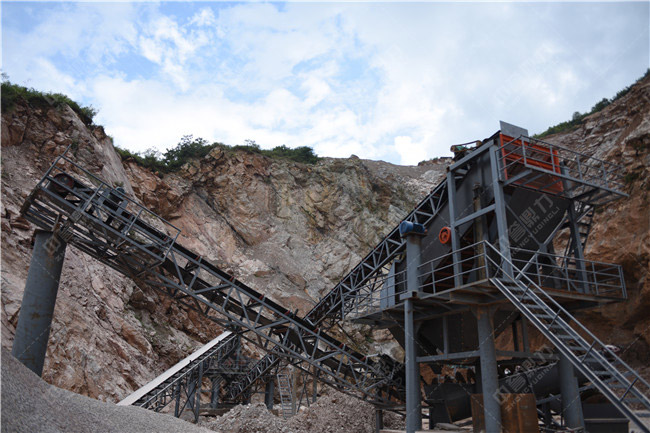 砂石生產(chǎn)線篩設(shè)備使用注意事項(xiàng)