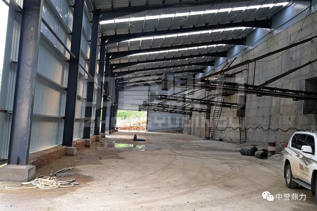 桂林市砂石骨料環(huán)保生產(chǎn)線(xiàn)-時(shí)產(chǎn)600-800噸生產(chǎn)線(xiàn)