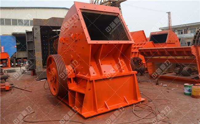 重錘式破碎機(jī)設(shè)備