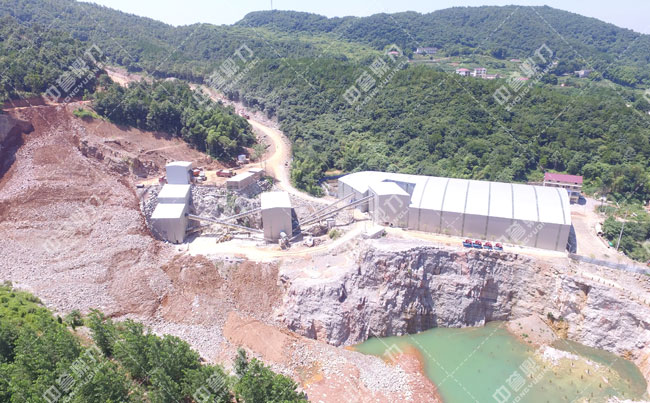 石灰石制砂生產(chǎn)線現(xiàn)場