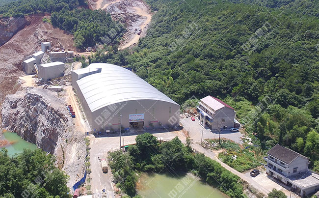 碎石生產(chǎn)線設(shè)備現(xiàn)場