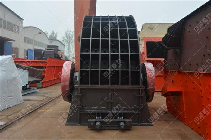 礦山碎石機(jī)設(shè)備操作